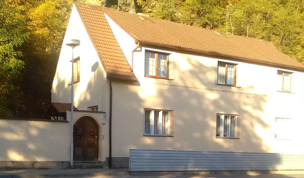 Penzion Marjanka Hluboká nad Vltavou エクステリア 写真